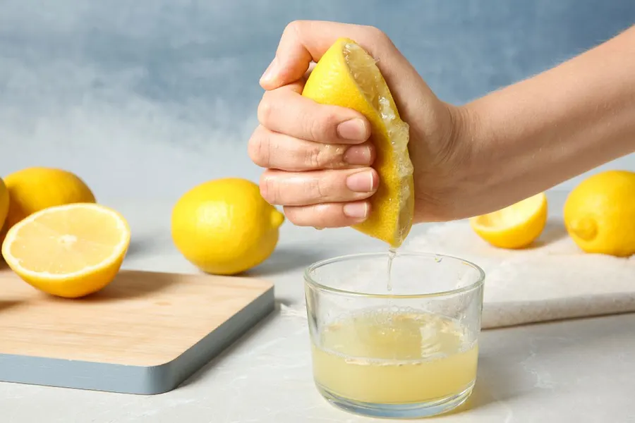 air perasan lemon